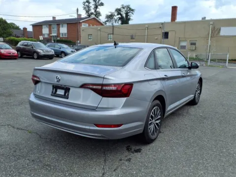 More photos of 2021 Volkswagen Jetta SE at Patriot Autos, MD