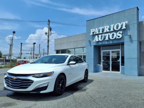 White 2021 Chevrolet Malibu LT for sale in Baltimore, MD