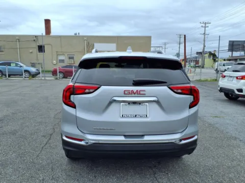 More photos of 2019 GMC Terrain SLT at Patriot Autos, MD
