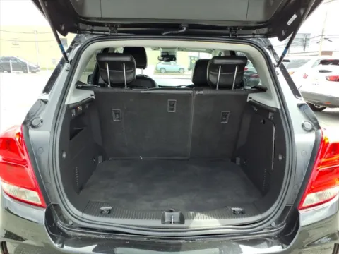 More photos of 2019 Chevrolet Trax LT at Patriot Autos, MD