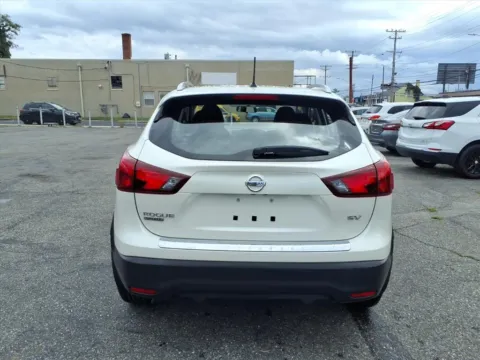 More photos of 2017 Nissan Rogue Sport S at Patriot Autos, MD