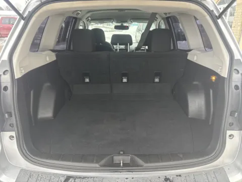 More photos of 2016 Subaru Forester 2.5i at Twins Chrysler Dodge Jeep Ram, MI