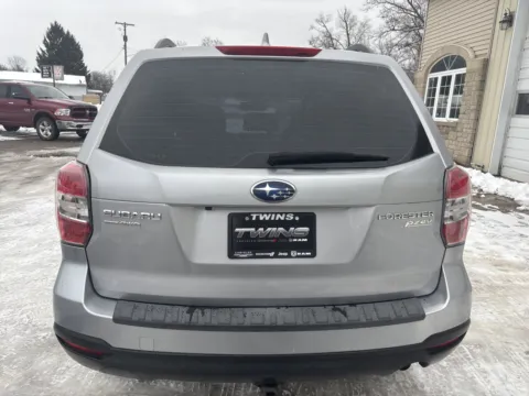 More photos of 2016 Subaru Forester 2.5i at Twins Chrysler Dodge Jeep Ram, MI