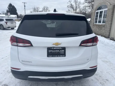 More photos of 2024 Chevrolet Equinox LT at Twins Chrysler Dodge Jeep Ram, MI