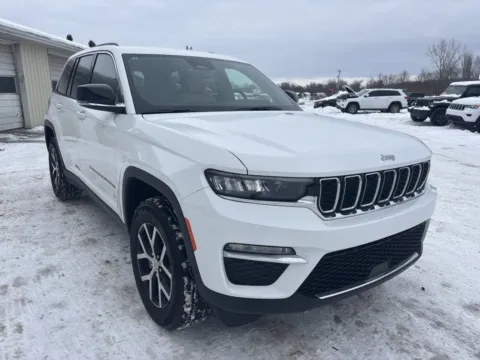 White 2024 Jeep Grand Cherokee Limited for sale in Wayland, MI