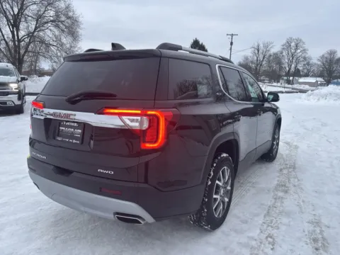 More photos of 2023 GMC Acadia SLT at Twins Chrysler Dodge Jeep Ram, MI