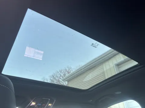 More photos of 2025 Jeep Grand Cherokee Limited at Twins Chrysler Dodge Jeep Ram, MI