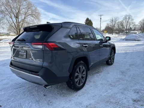 More photos of 2022 Toyota RAV4 Hybrid Limited at Twins Chrysler Dodge Jeep Ram, MI