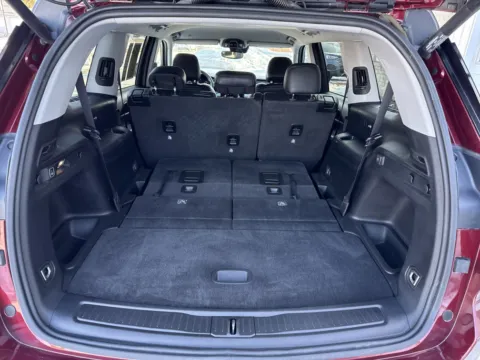 More photos of 2021 Jeep Grand Cherokee L Laredo at Twins Chrysler Dodge Jeep Ram, MI