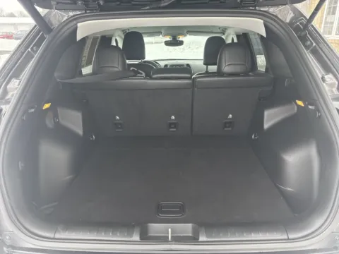 More photos of 2019 Jeep Cherokee Altitude at Twins Chrysler Dodge Jeep Ram, MI