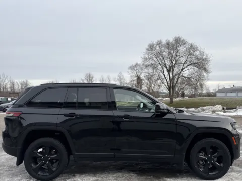 Photos of 2022 Jeep Grand Cherokee Limited for sale in Wayland, MI at Twins Chrysler Dodge Jeep Ram