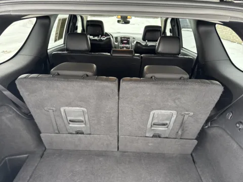 More photos of 2019 Dodge Durango GT at Twins Chrysler Dodge Jeep Ram, MI