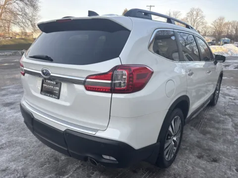 More photos of 2020 Subaru Ascent Touring at Twins Chrysler Dodge Jeep Ram, MI