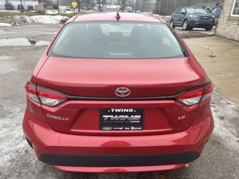 More photos of 2021 Toyota Corolla LE at Twins Chrysler Dodge Jeep Ram, MI