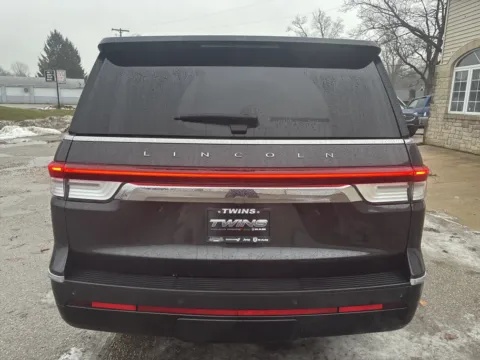 More photos of 2023 Lincoln Navigator Standard at Twins Chrysler Dodge Jeep Ram, MI
