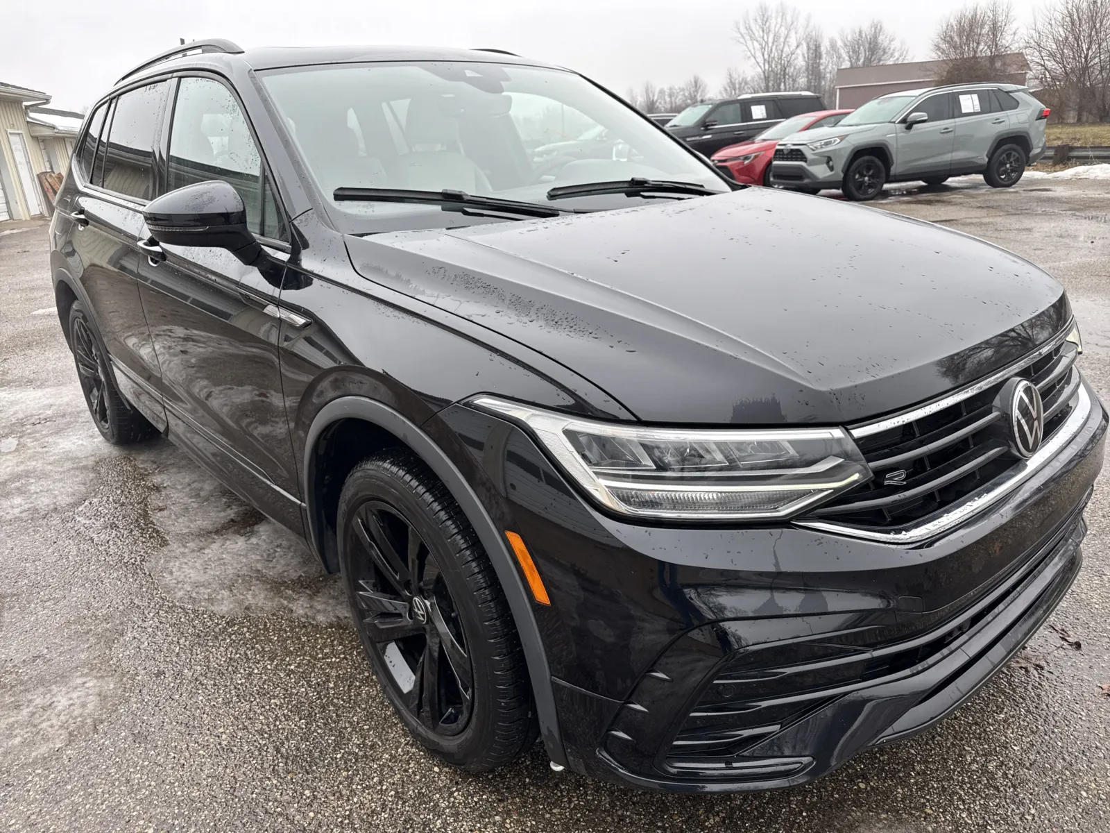 2023 Volkswagen Tiguan SE R-Line Black for sale in Wayland, MI