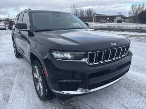 Black 2022 Jeep Grand Cherokee L Limited for sale in Wayland, MI