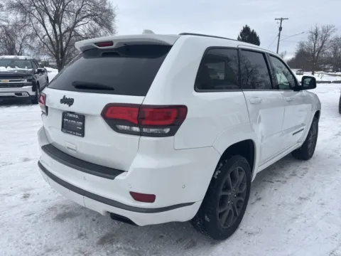 More photos of 2021 Jeep Grand Cherokee High Altitude at Twins Chrysler Dodge Jeep Ram, MI