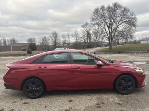 Photos of 2022 Hyundai Elantra SEL for sale in Wayland, MI at Twins Chrysler Dodge Jeep Ram