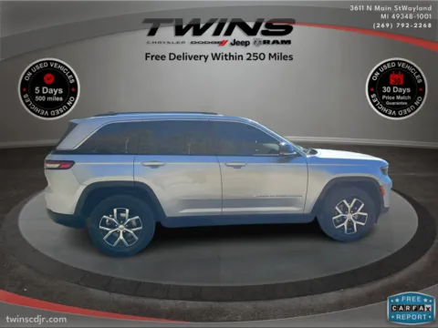 Silver 2024 Jeep Grand Cherokee Limited for sale in Wayland, MI