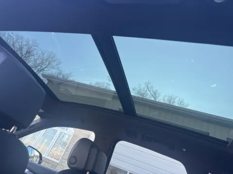 More photos of 2019 Audi SQ5 Premium Plus at Twins Chrysler Dodge Jeep Ram, MI