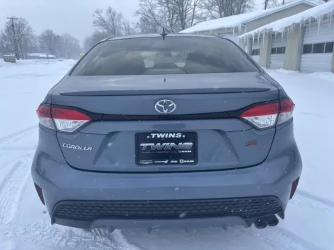 More photos of 2020 Toyota Corolla SE at Twins Chrysler Dodge Jeep Ram, MI