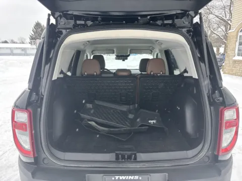 More photos of 2021 Ford Bronco Sport Outer Banks at Twins Chrysler Dodge Jeep Ram, MI