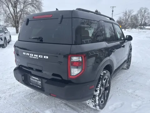More photos of 2021 Ford Bronco Sport Outer Banks at Twins Chrysler Dodge Jeep Ram, MI