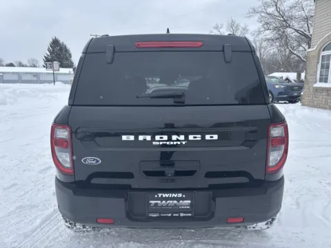 More photos of 2021 Ford Bronco Sport Outer Banks at Twins Chrysler Dodge Jeep Ram, MI