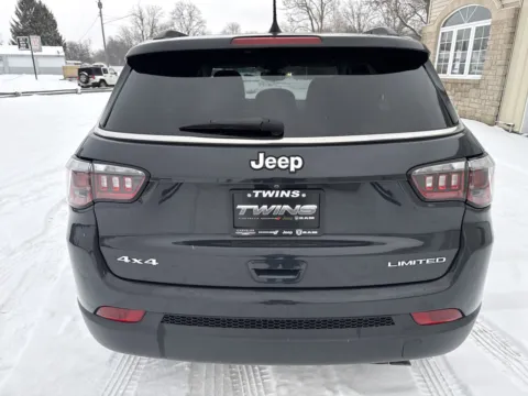More photos of 2018 Jeep Compass Limited at Twins Chrysler Dodge Jeep Ram, MI