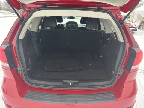 More photos of 2019 Dodge Journey GT at Twins Chrysler Dodge Jeep Ram, MI