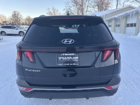 More photos of 2024 Hyundai Tucson SEL at Twins Chrysler Dodge Jeep Ram, MI