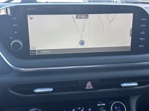 More photos of 2022 Hyundai Sonata SEL Plus at Twins Chrysler Dodge Jeep Ram, MI