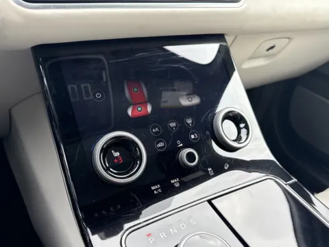 More photos of 2018 Land Rover Range Rover Velar R-Dynamic SE at Twins Chrysler Dodge Jeep Ram, MI