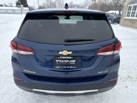 More photos of 2022 Chevrolet Equinox LT at Twins Chrysler Dodge Jeep Ram, MI