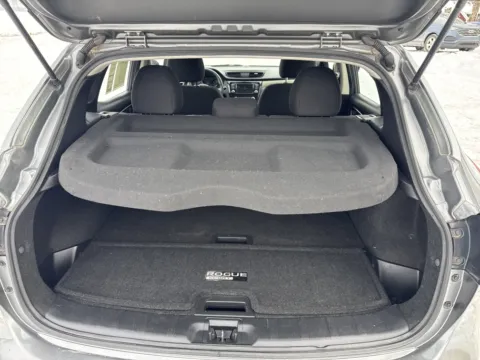 More photos of 2019 Nissan Rogue Sport S at Twins Chrysler Dodge Jeep Ram, MI