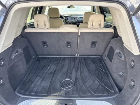 More photos of 2019 Buick Envision Premium at Twins Chrysler Dodge Jeep Ram, MI