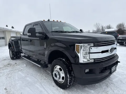 Black 2019 Ford Super Duty F-350 DRW LARIAT for sale in Wayland, MI