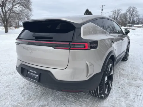 More photos of 2025 Polestar 3 at Twins Chrysler Dodge Jeep Ram, MI