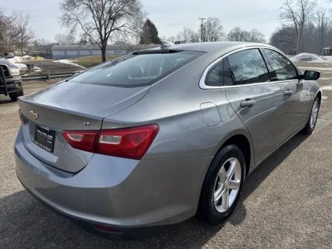 More photos of 2023 Chevrolet Malibu LT at Twins Chrysler Dodge Jeep Ram, MI