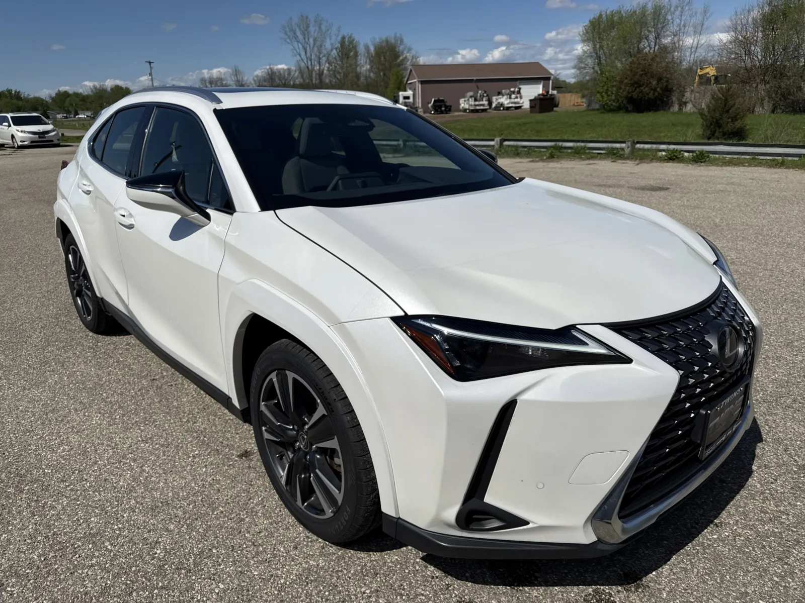 White 2025 Lexus UX 300h Premium for sale in Wayland, MI