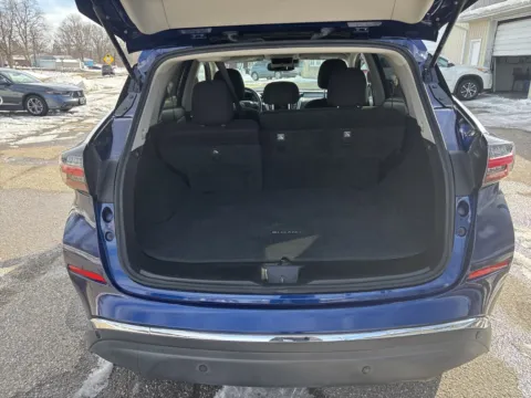 More photos of 2020 Nissan Murano SV at Twins Chrysler Dodge Jeep Ram, MI