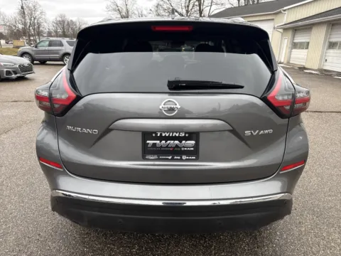 More photos of 2021 Nissan Murano SV at Twins Chrysler Dodge Jeep Ram, MI