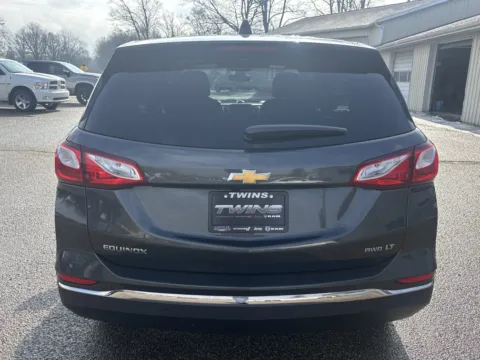 More photos of 2021 Chevrolet Equinox LT at Twins Chrysler Dodge Jeep Ram, MI