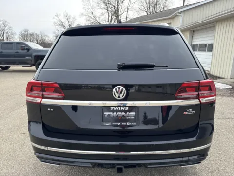 More photos of 2019 Volkswagen Atlas 3.6L V6 SE w/Technology R-Line at Twins Chrysler Dodge Jeep Ram, MI