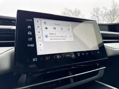 More photos of 2024 Lincoln Nautilus Premiere at Twins Chrysler Dodge Jeep Ram, MI