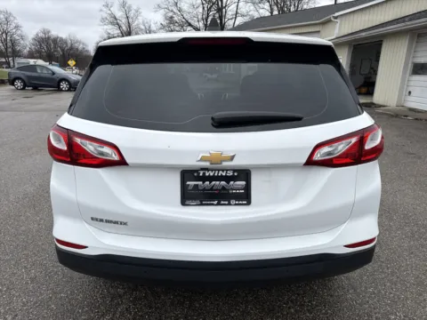 More photos of 2021 Chevrolet Equinox LS at Twins Chrysler Dodge Jeep Ram, MI