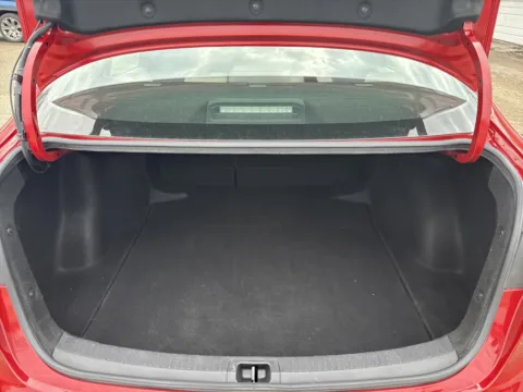 More photos of 2021 Toyota Corolla LE at Twins Chrysler Dodge Jeep Ram, MI