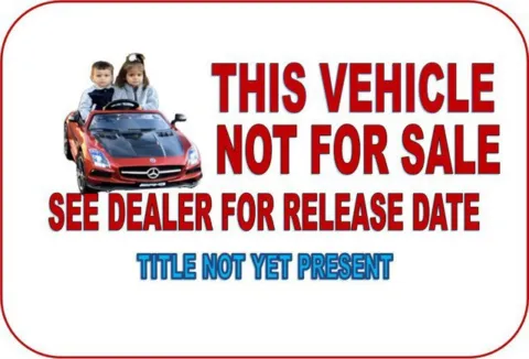 Red 2021 Toyota Corolla LE for sale in Wayland, MI