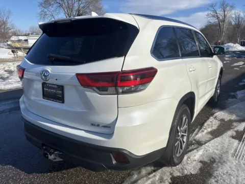 Another view of 2018 Toyota Highlander XLE for sale in Wayland, MI at Twins Chrysler Dodge Jeep Ram